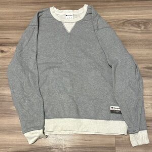 Champion Men's Two-Tone Gray Crewneck Sweater